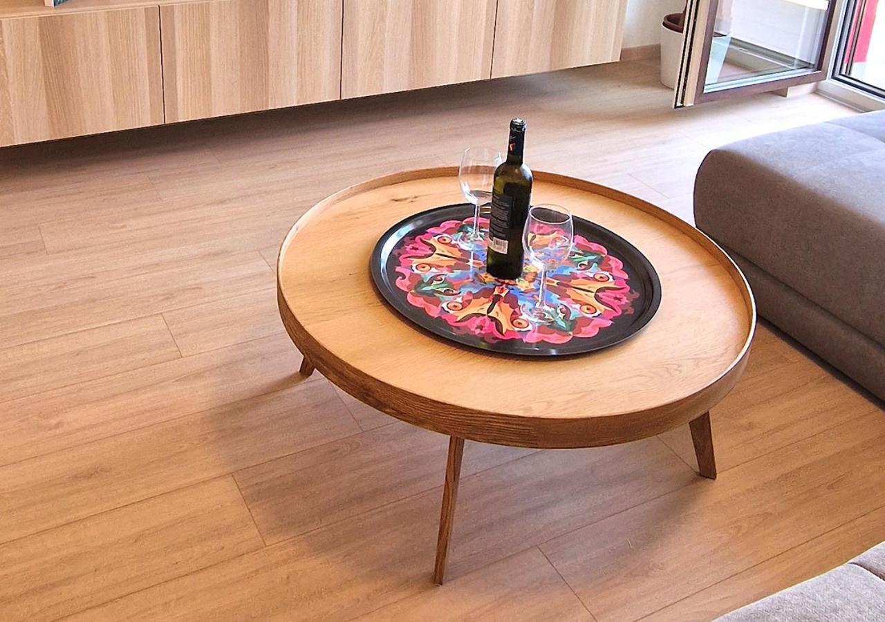 New Cozy 2 Room Pink Apartment Bratislava 058 エクステリア 写真
